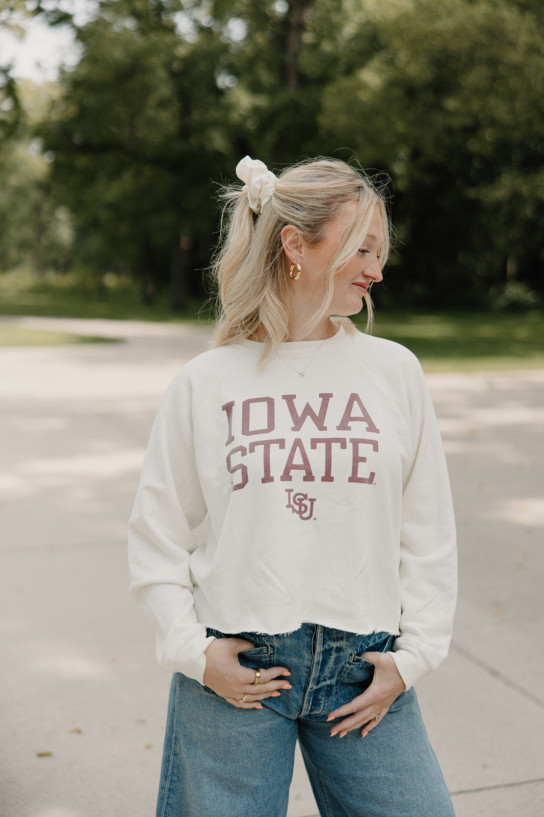 Retro x Blond Genius ISU Iowa State Cyclones Vintage French Terry Cut Hem Sweatshirt in Vintage White