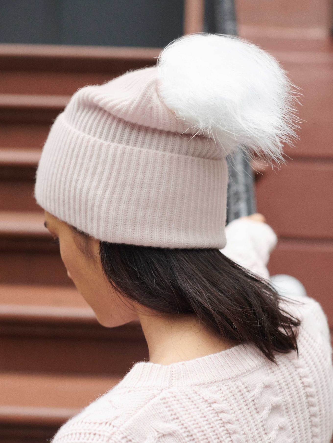 100% Black Cashmere White + Warren Pom buy Beanie