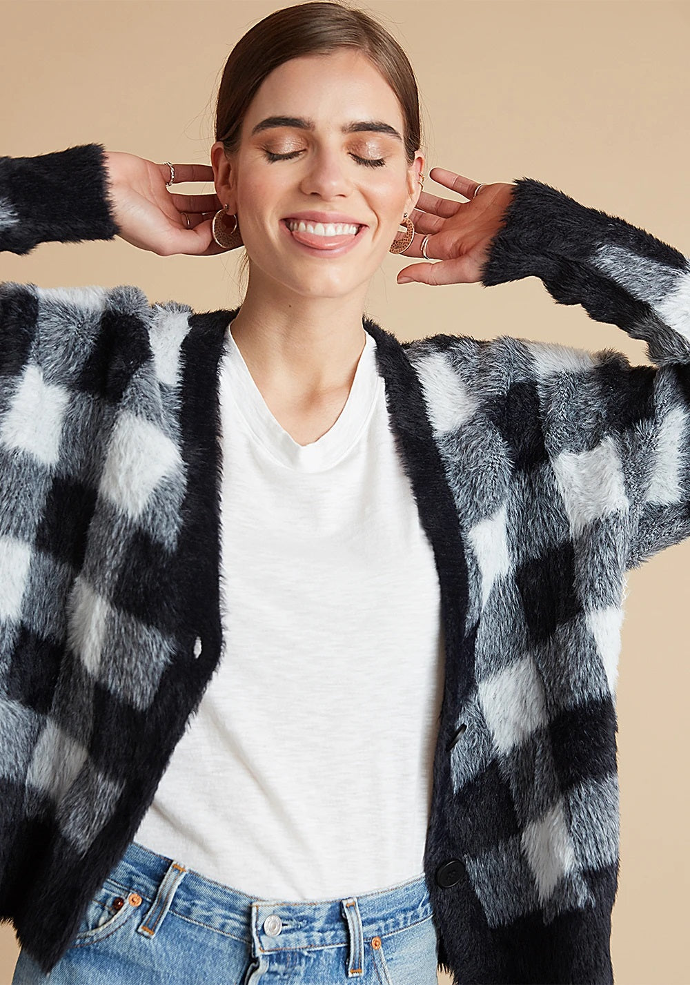 Bella Dahl Sweater Cardigan in White and Black Plaid