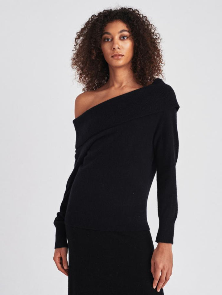 White + Warren - Cashmere Bardot Sweater in Black