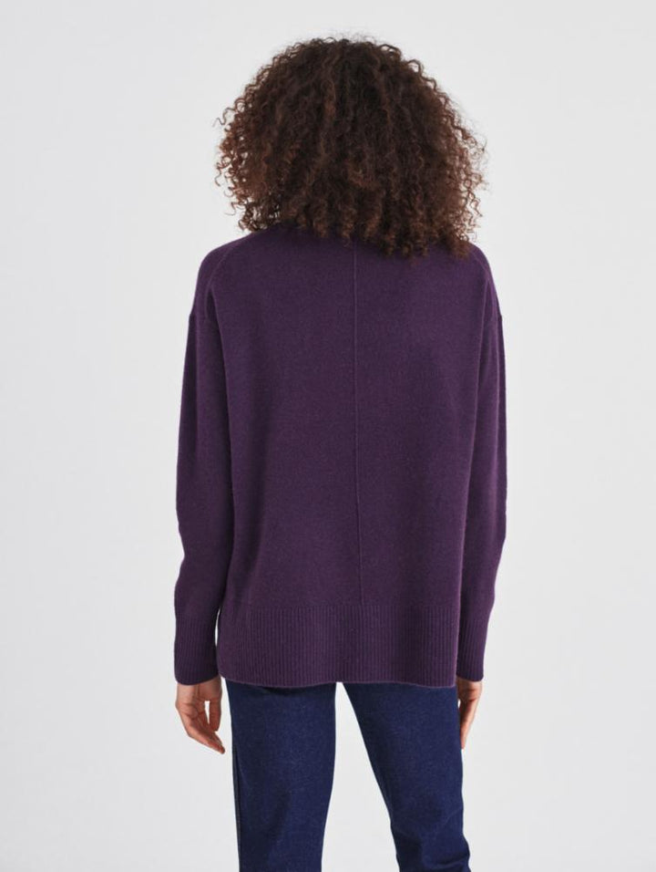 White + Warren - Cashmere Rib Trim Standneck in Aubergine