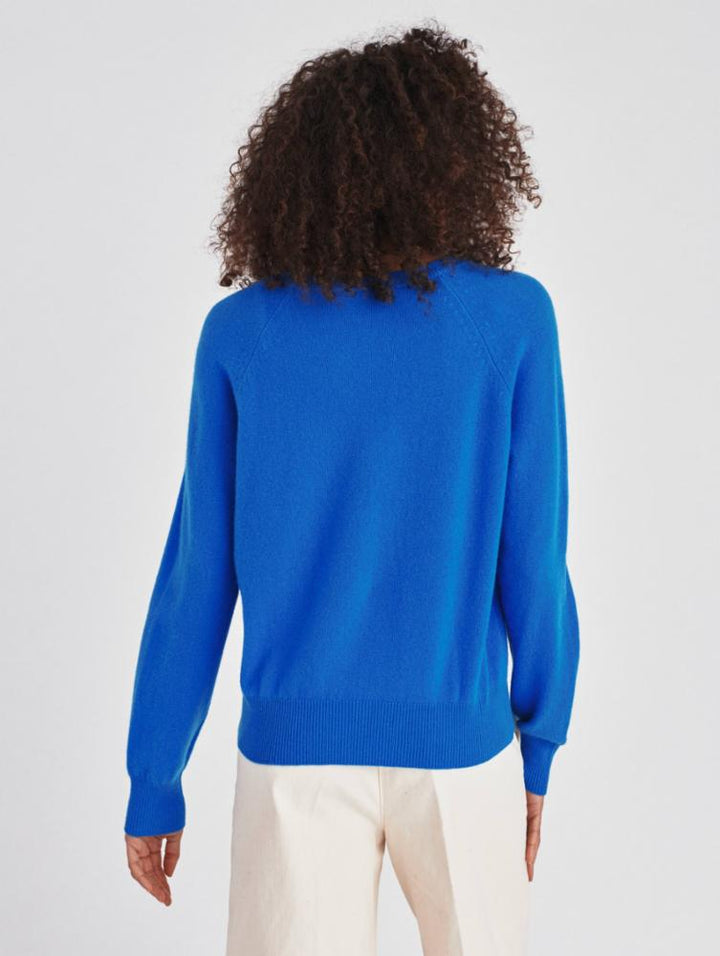 White + Warren - Cashmere Rib Trim Sweatshirt in Azure Blue