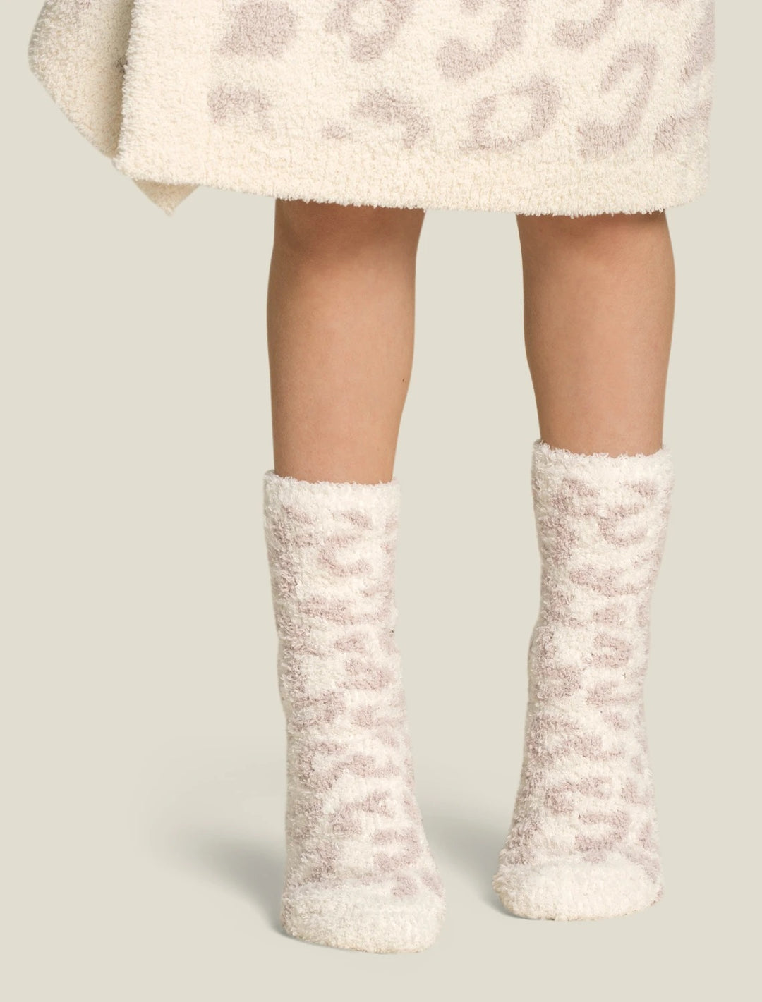 Barefoot Dreams - CozyChic Youth Barefoot in the Wild Socks in Cream-S – Blond  Genius