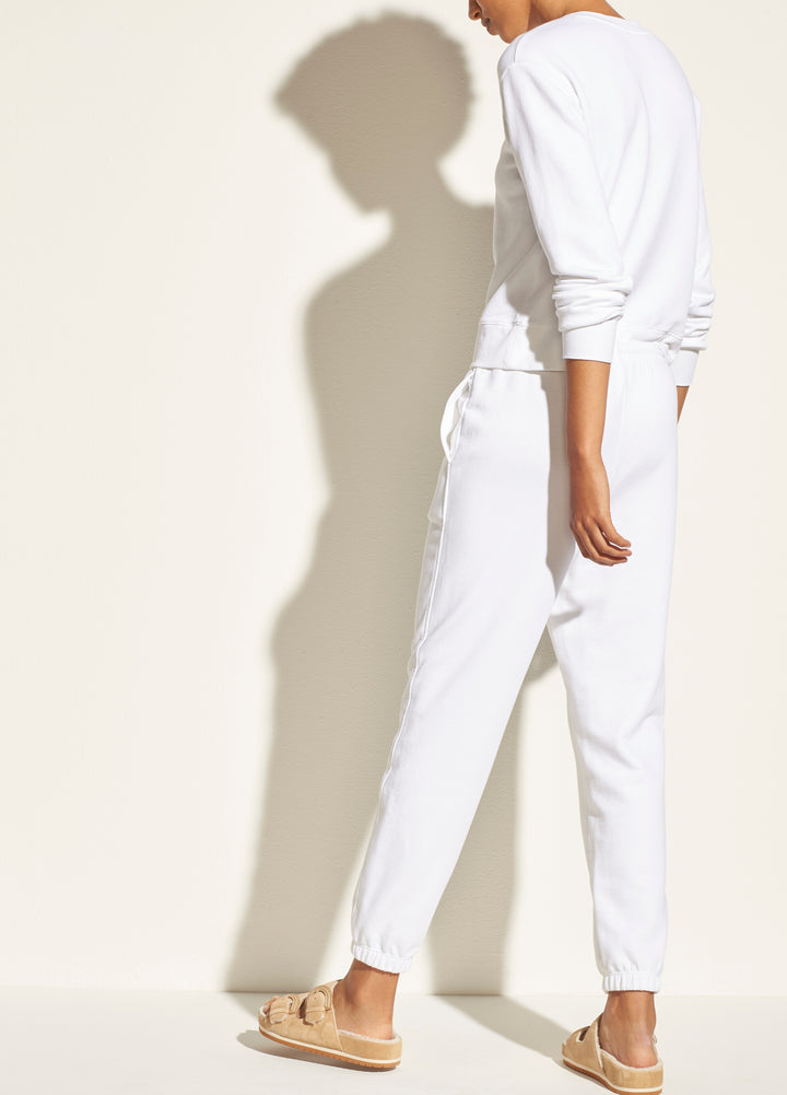 Vince - Essential Jogger in Optic White