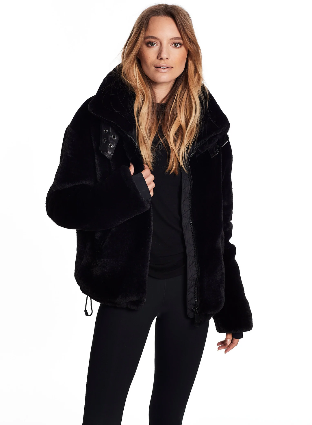 SAM - Faux Fur Denver in Black