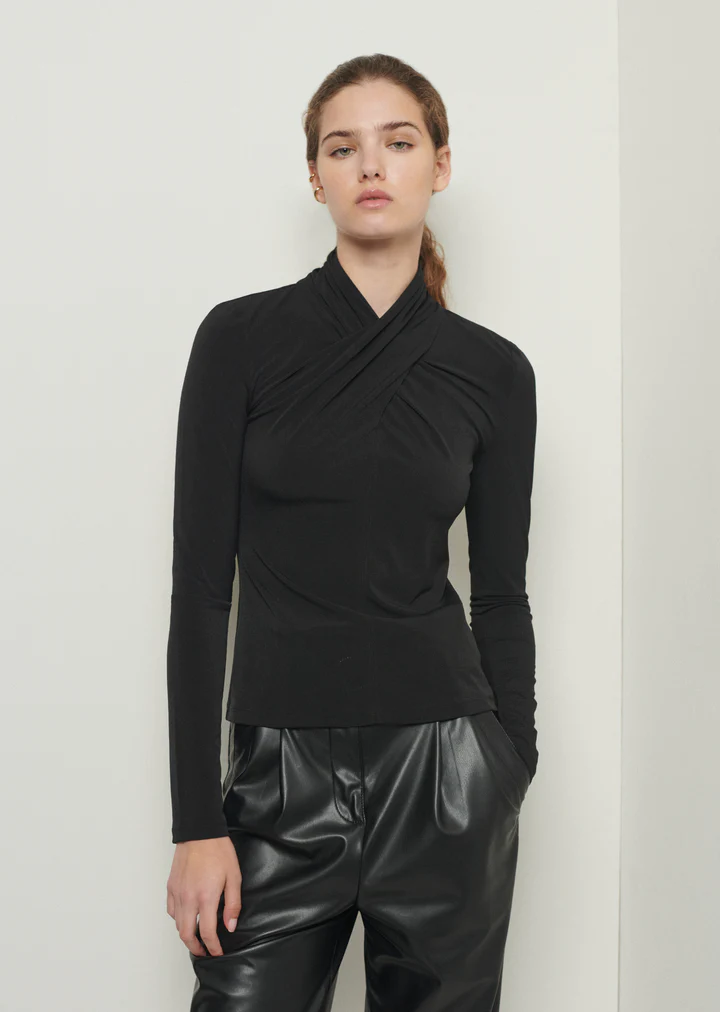 Derek Lam 10 Crosby - Krini L/S Twist-Neck Top In Black