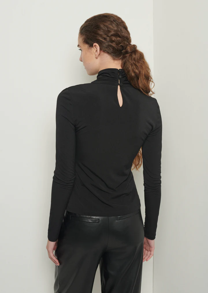 Derek Lam 10 Crosby - Krini L/S Twist-Neck Top In Black