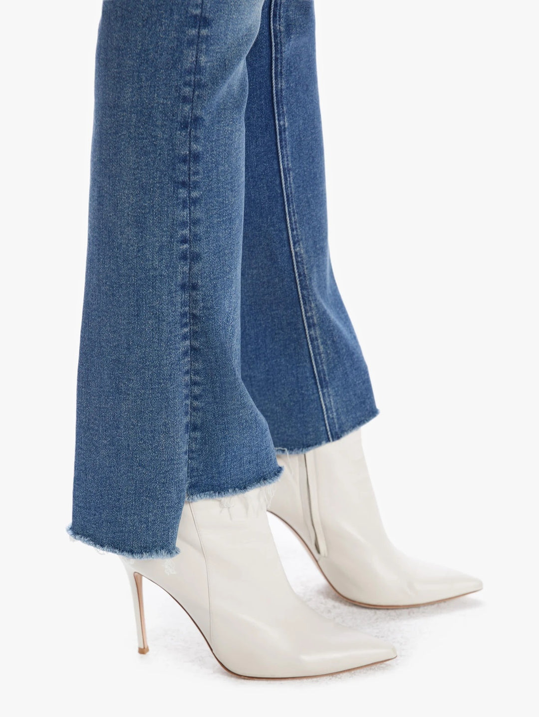 Mother Denim - The Runaway Step Fray Flare Jeans in Leaps and Bounds