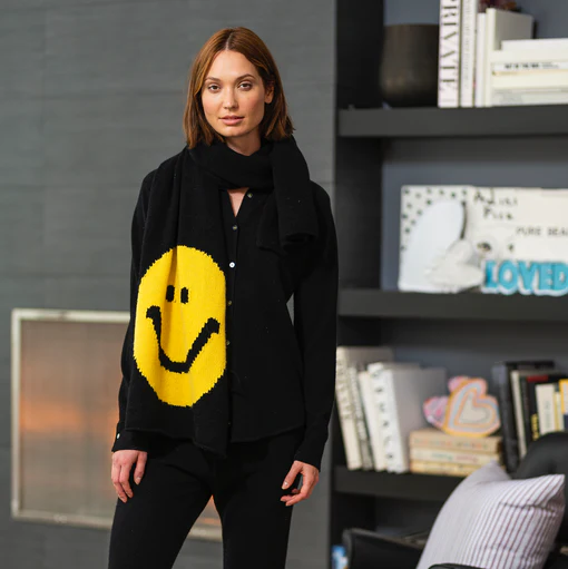 Kerri Rosenthal - Smiley Chunky Scarf in Black